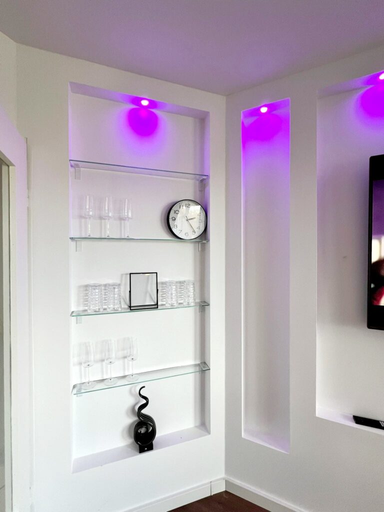 Gemütliches Wohnzimmer in der Ferienwohnung Trave Panorama